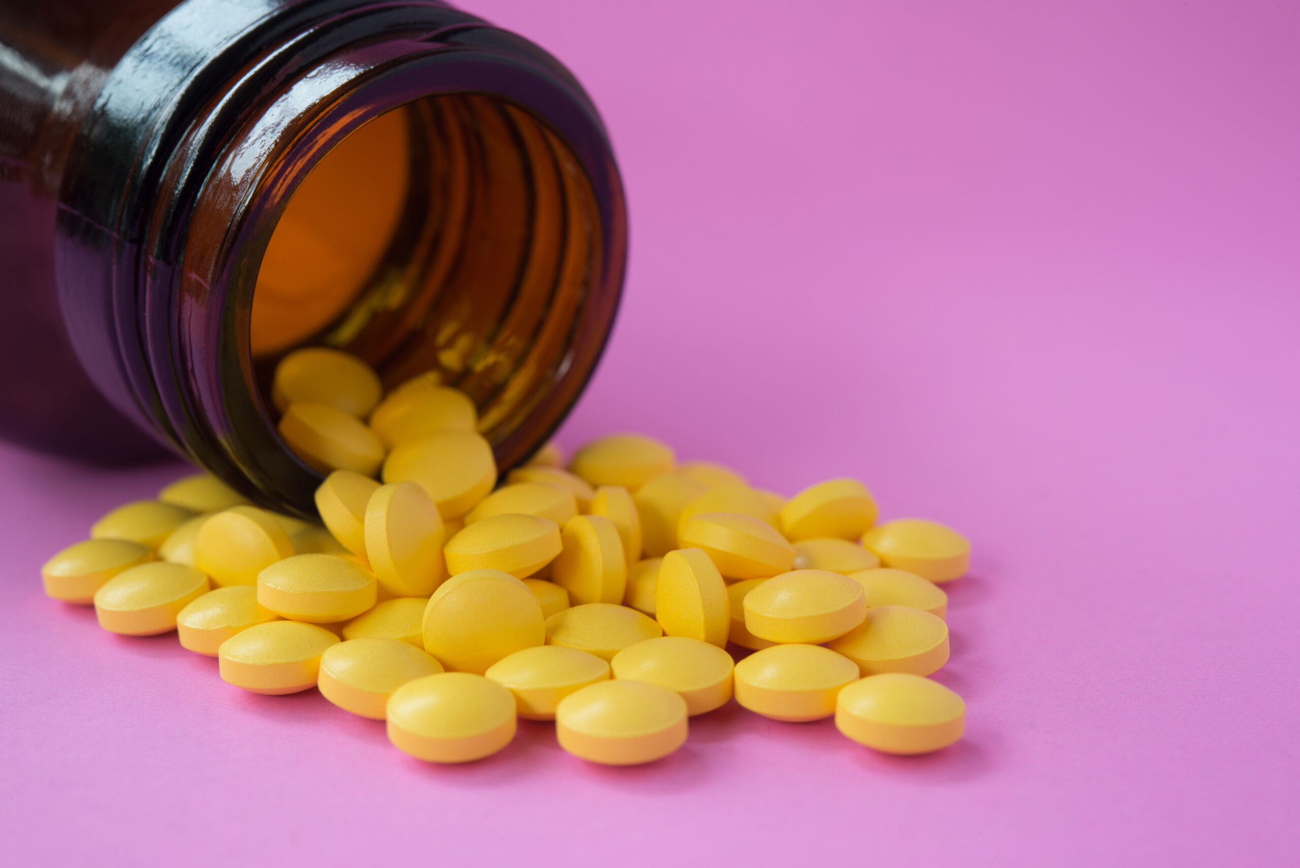 Vitamin B12 tablets in Pakistan for energy, nerve health, brain function, and vitamin deficiency support in 2026.